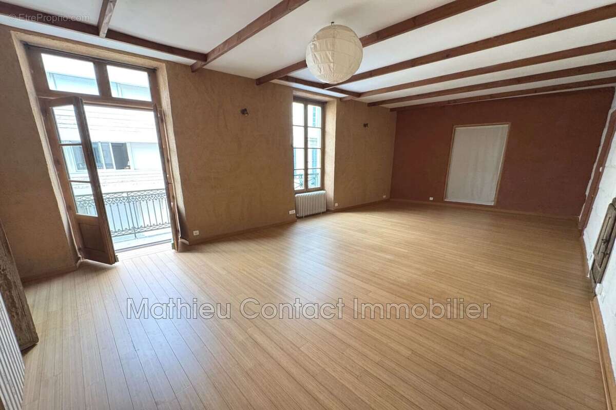 Appartement à NIMES