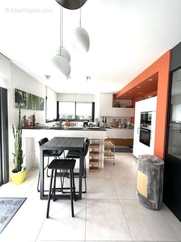Villa contemporaine d'exception   205 m2   saint-yrieix rare - photo 6