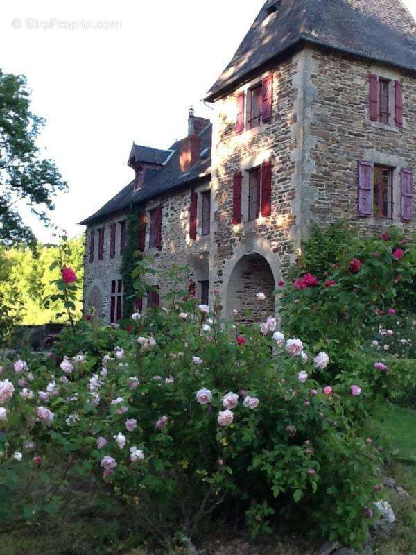 Maison à LAGRAULIERE