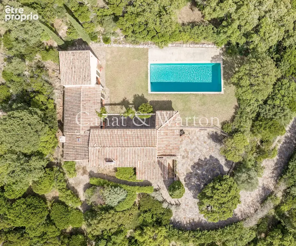 Parc de cavalaire: villa provençale avec une vue mer exceptionnelle & piscine - photo 13