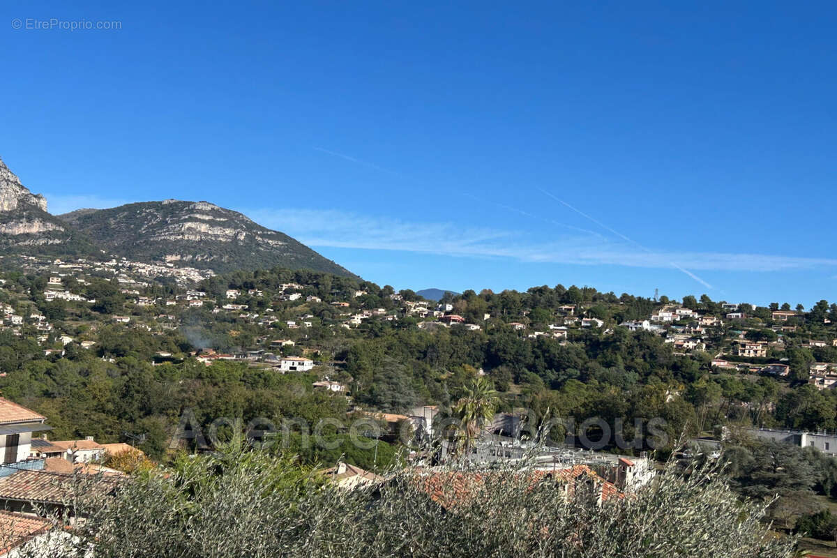 Appartement à VENCE