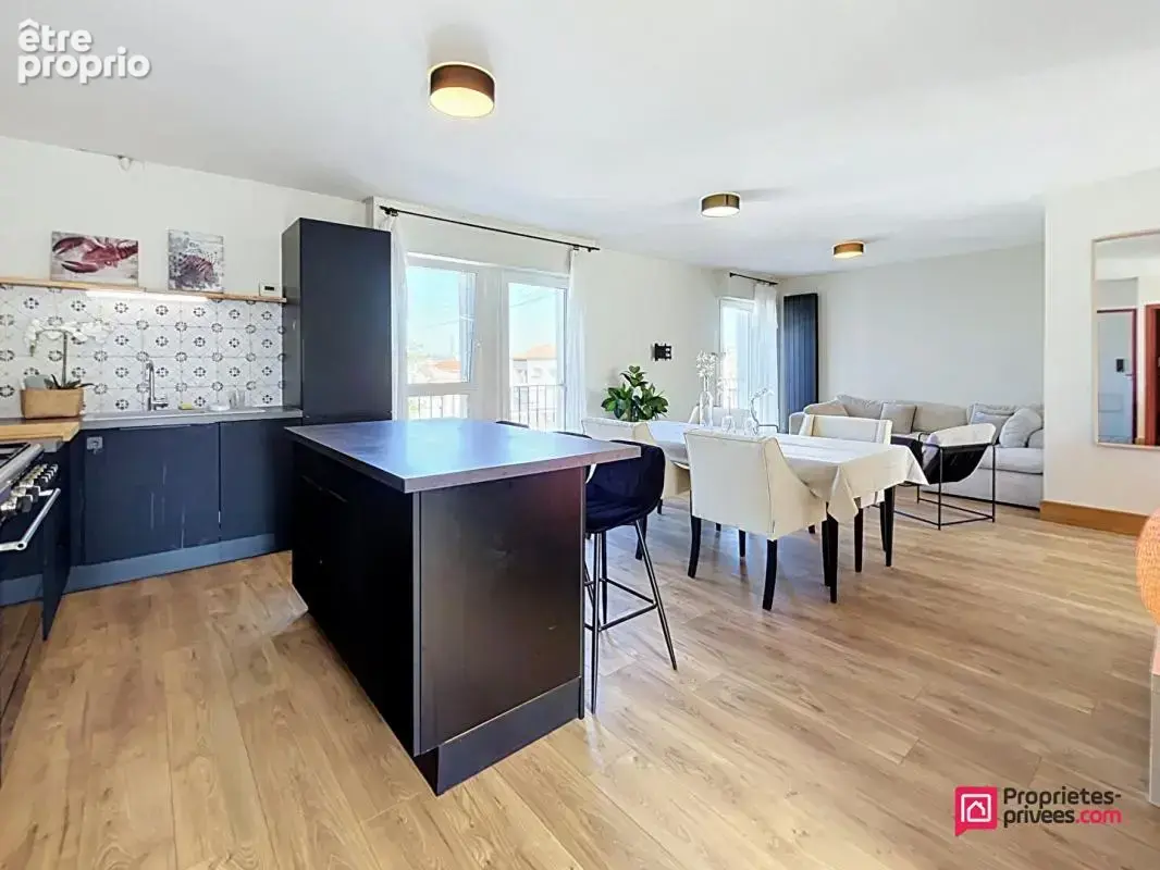 Appartement à LA ROCHELLE