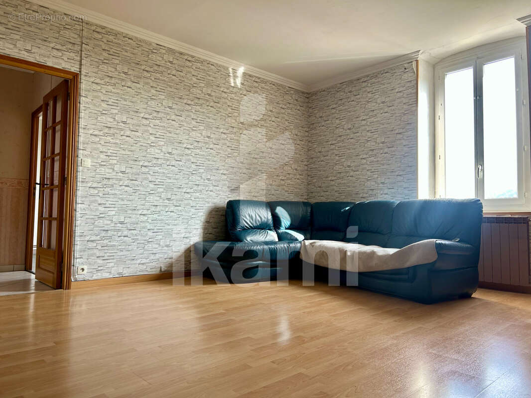 Appartement à GIVORS