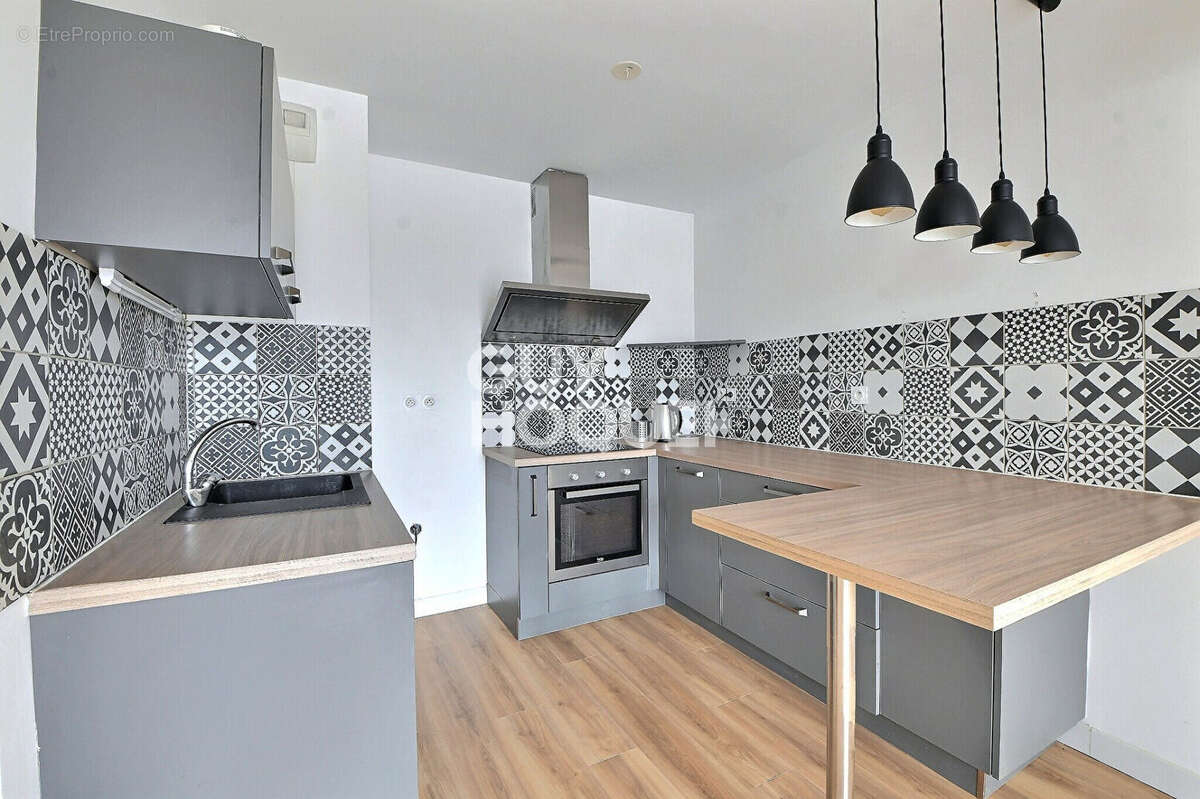 Appartement à LYON-3E