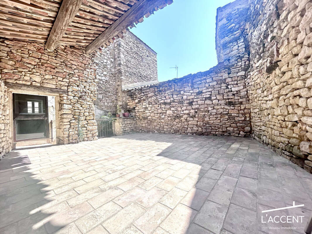Maison à FONS