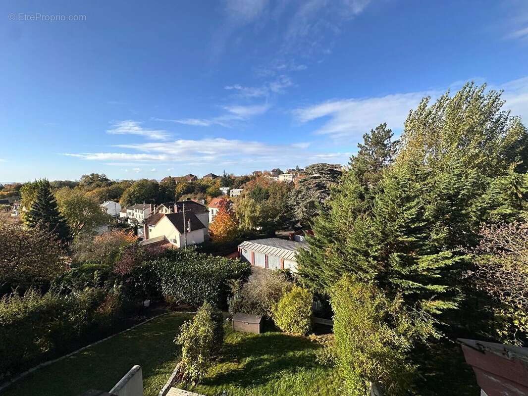 Maison à MONTMORENCY