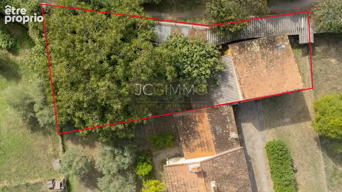 Carnoules bâti de 50m2 sur 343m2 - photo 2