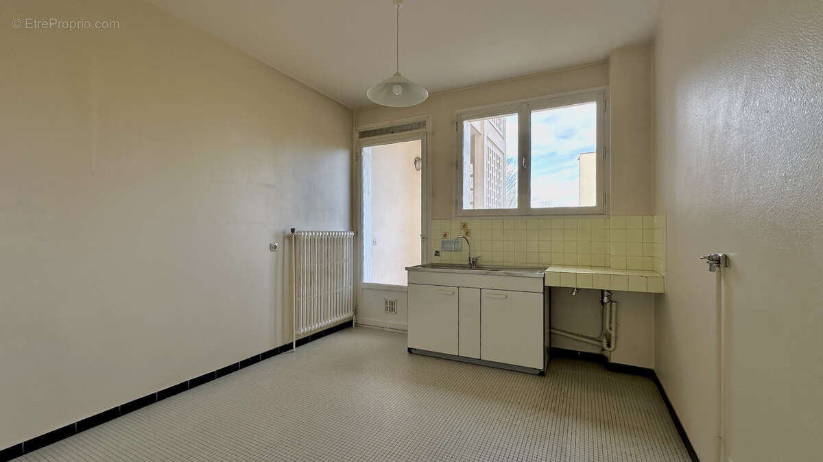 Appartement à LYON-5E