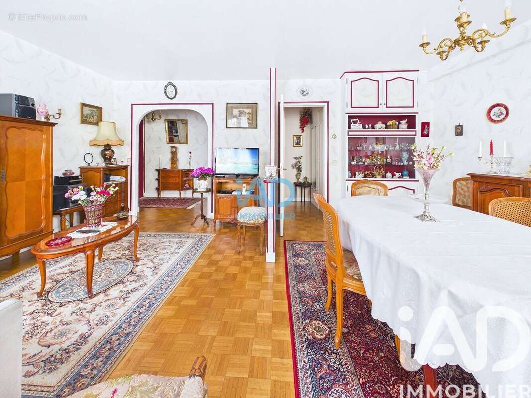Photo 4 - Appartement à PARIS-15E