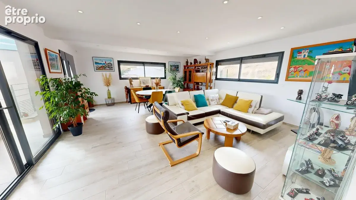 Hauts de Narbonne, Villa contemporaine, 3 chambres, garage, piscine. - photo 3