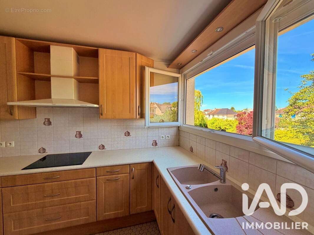 Appartement 94 m² à Soisy-Sous-Montmorency  - photo 7