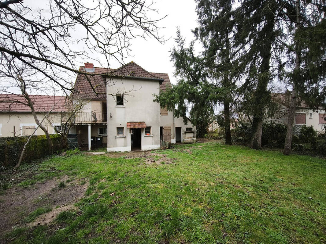 Maison à SERMOISE-SUR-LOIRE
