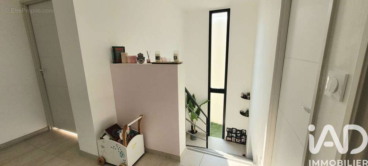 Photo 5 - Maison à OISSEL