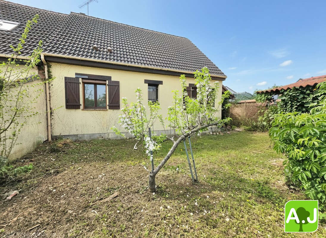 Maison à GRAVIGNY