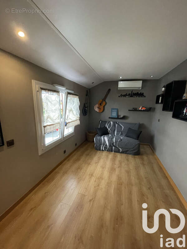 Photo 6 - Maison à JUILLY