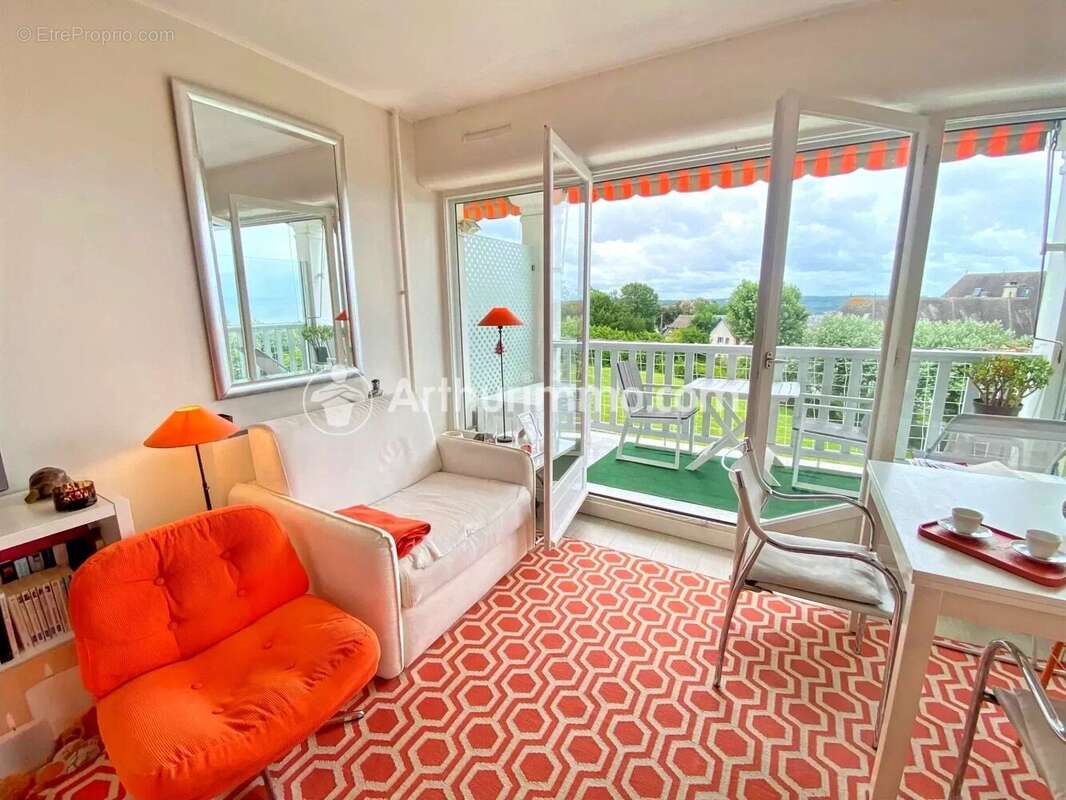 Appartement à TROUVILLE-SUR-MER