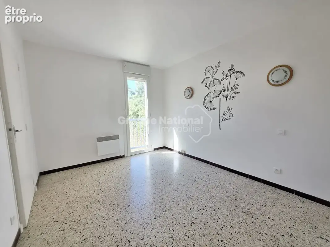 Maison plain-pied 105 m², 3 chambres avec garage à Miramas - photo 10