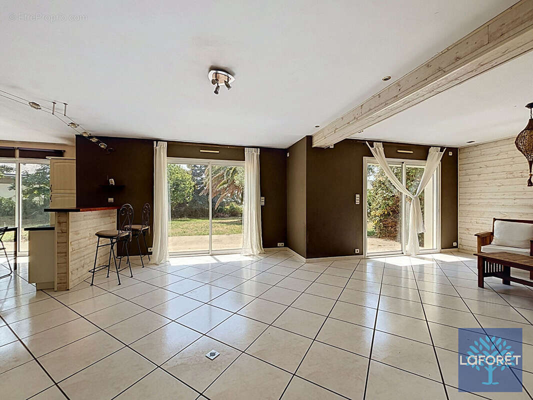 Maison Tregunc 8 pièce(s) 150 m² - photo 3