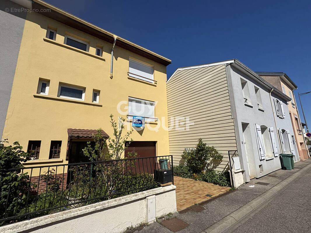 Maison à SAINT-MAX