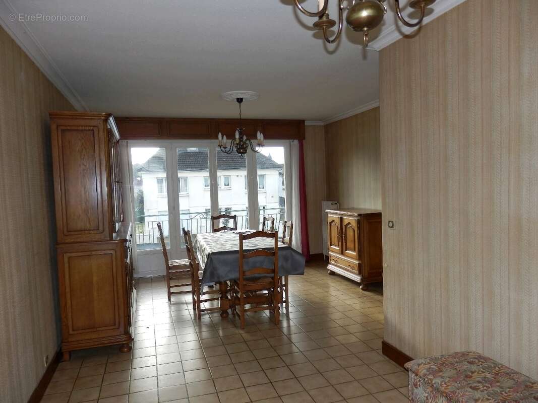 Maison à SAINT-BERTHEVIN