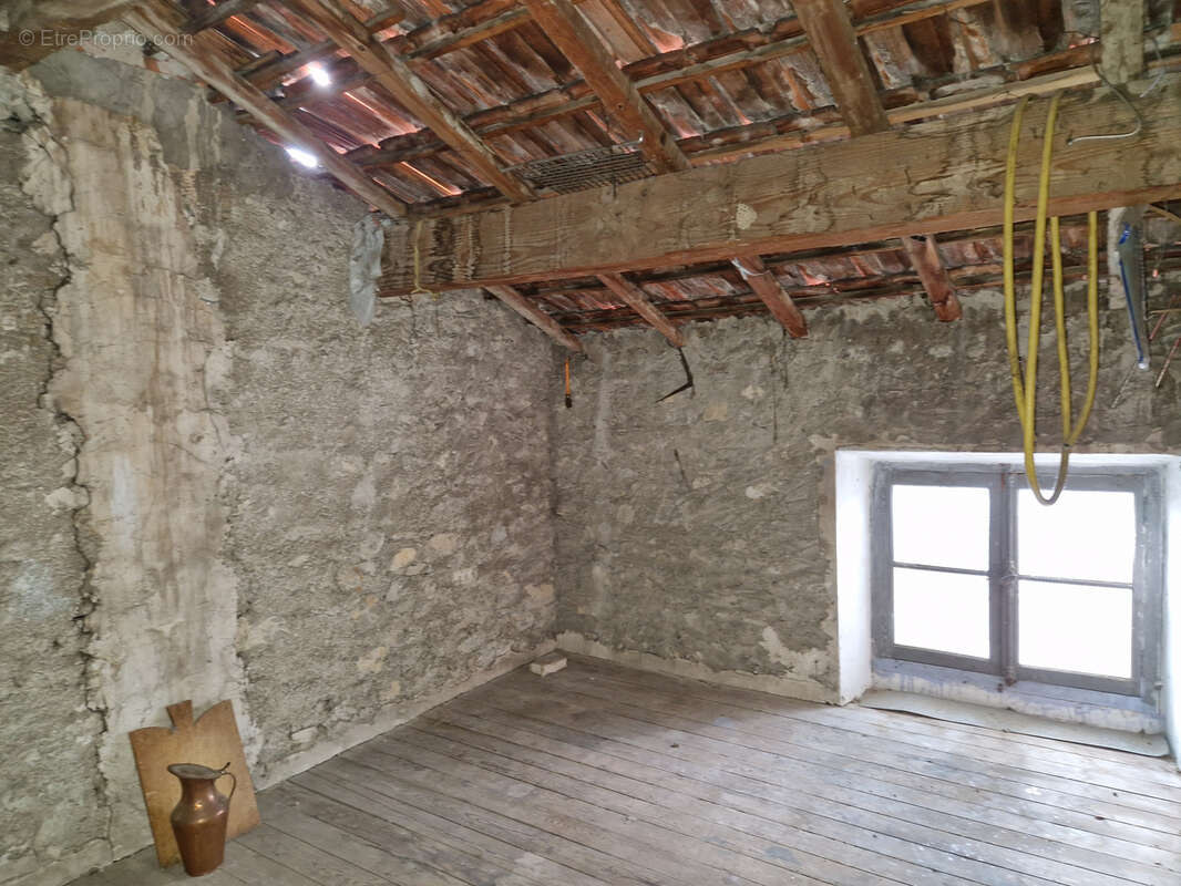 Appartement à NYONS