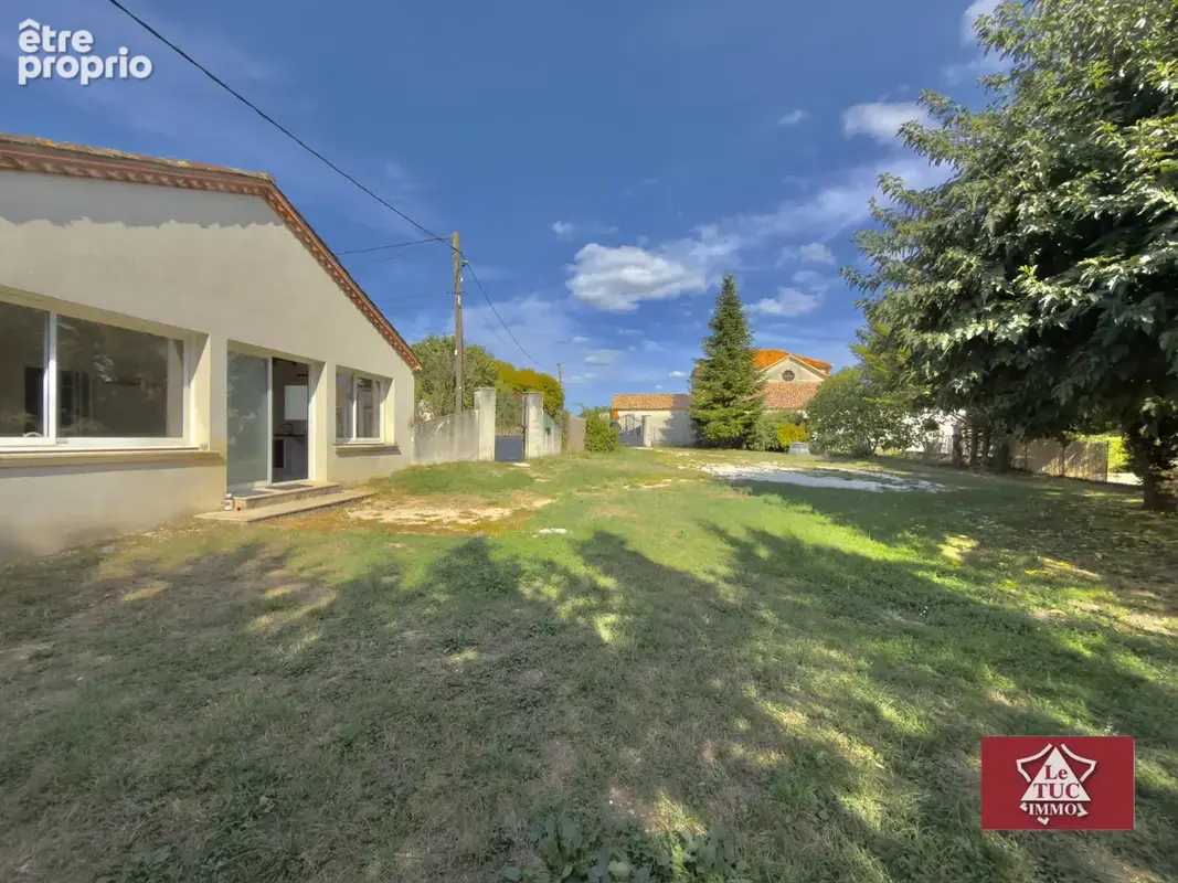 Grande maison en pierre avec dépendances et jardin - photo 7