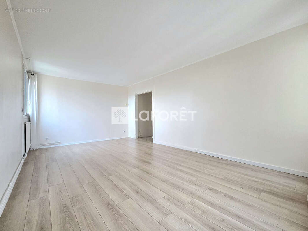 Appartement à PONTOISE