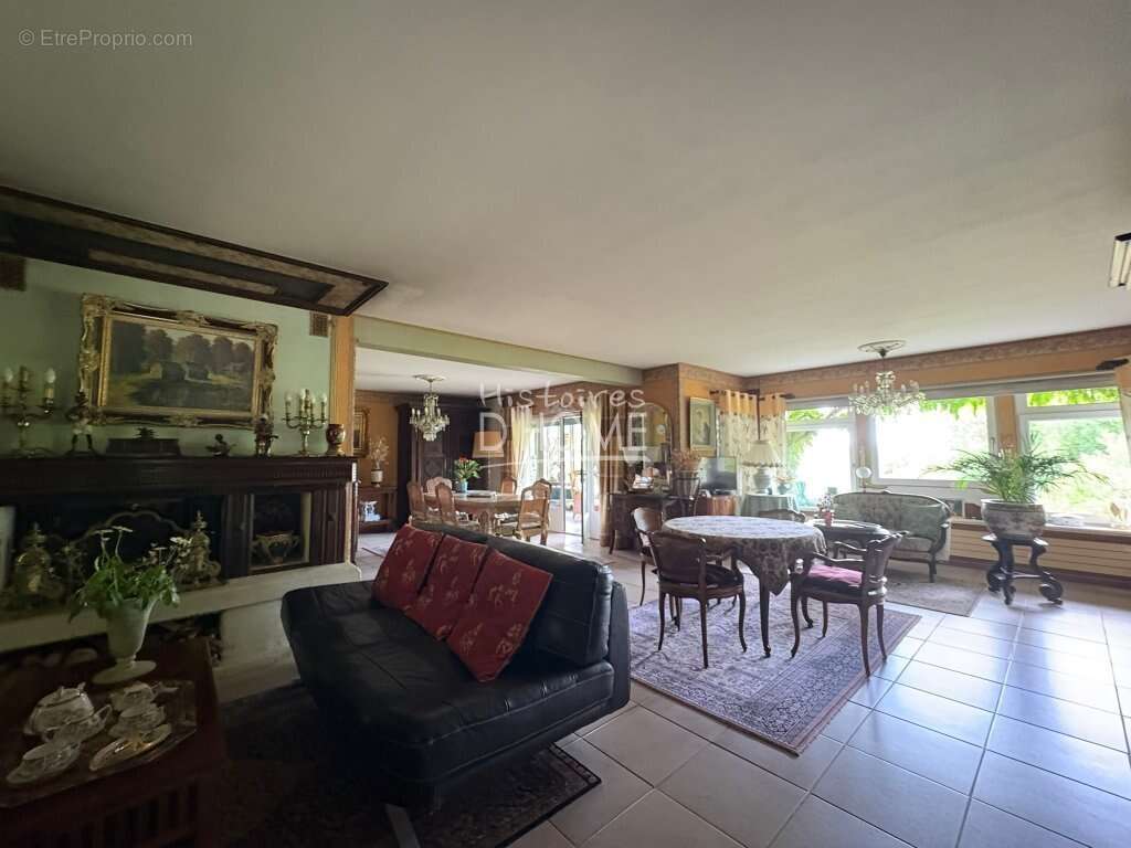 Maison à VILLENEUVE-SUR-BELLOT