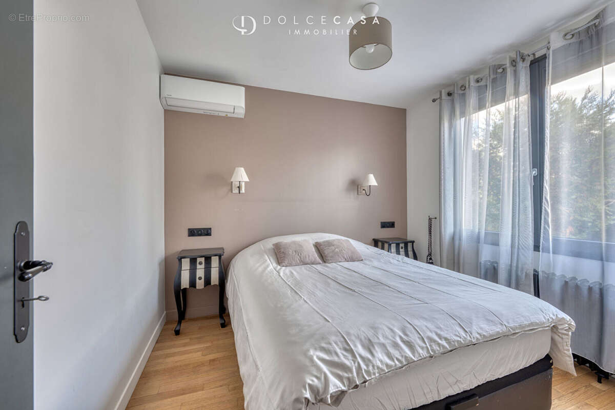 Maison à LE PERREUX-SUR-MARNE