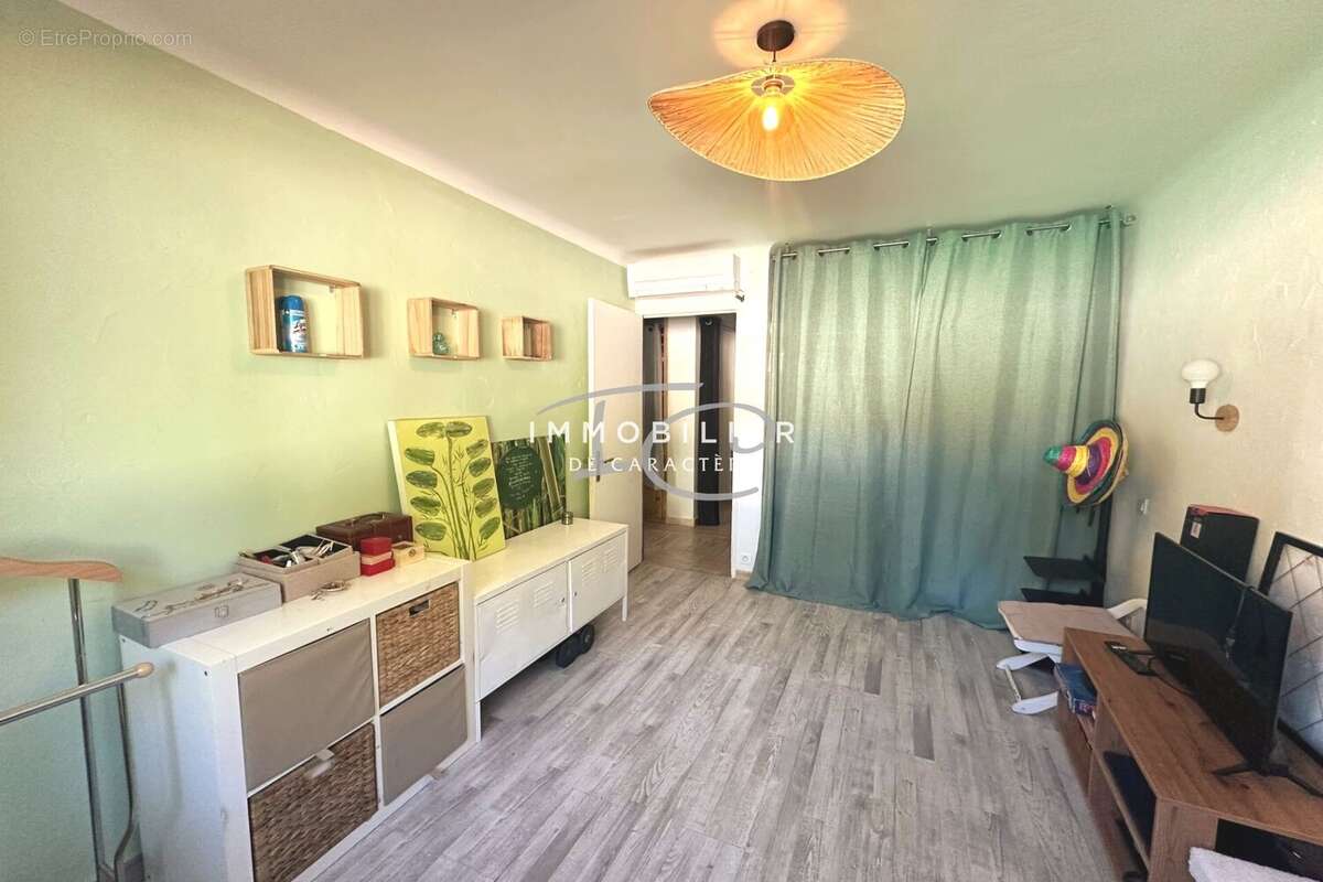 Appartement 82 m² à Cavalaire-Sur-Mer  - photo 7