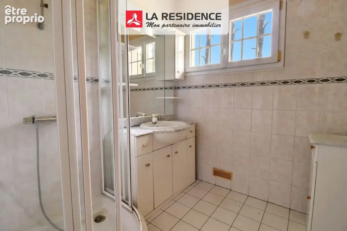 Maison 5 pièces 134 m² à vendre à Les Damps (27340) - photo 8