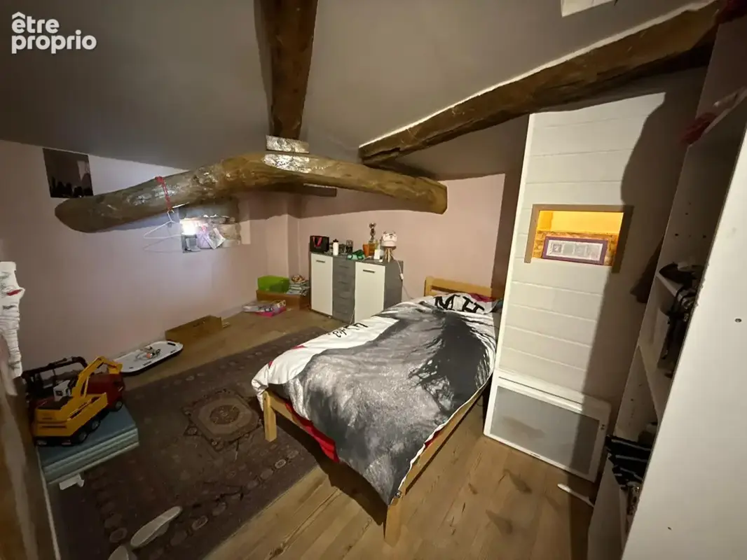 Maison de rue 103m² entièrement rénovée - Boffres - photo 13
