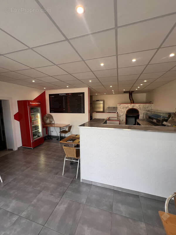 Commerce à CHAVELOT