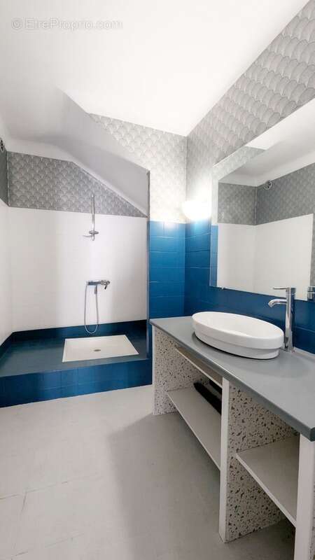 Appartement à SALON-DE-PROVENCE