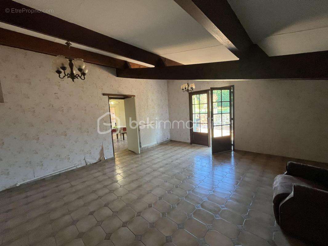 Maison à GIRONDE-SUR-DROPT