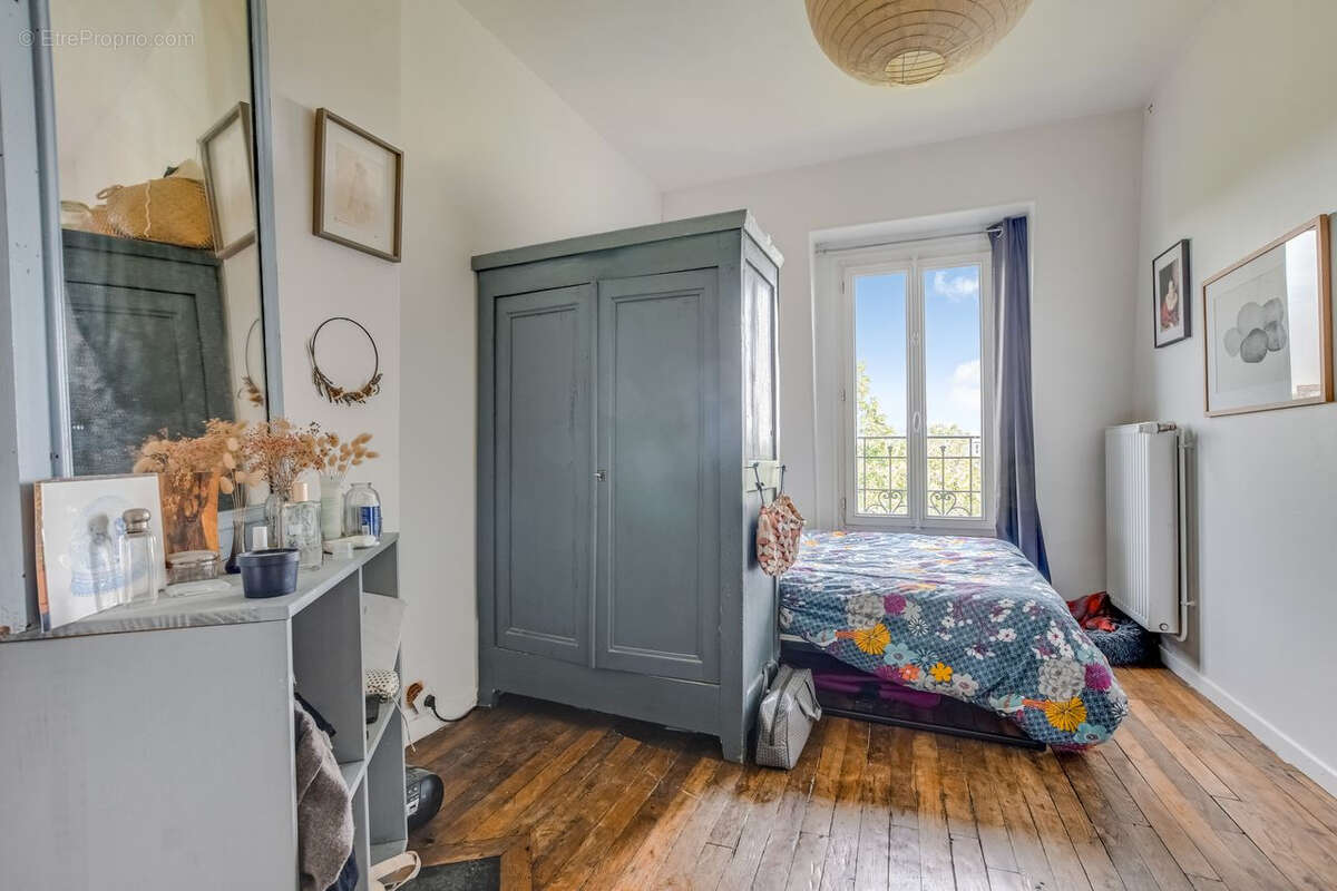 Appartement à CLICHY