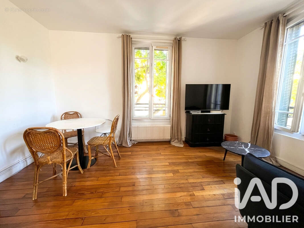 Appartement 56 m² à Colombes  - photo 4