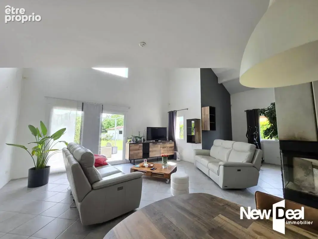 Belle Maison / 200 m² / Vinzier - photo 3