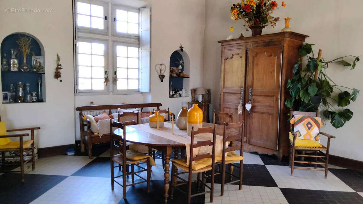 OPEN PLAN - Maison à ANSAC-SUR-VIENNE