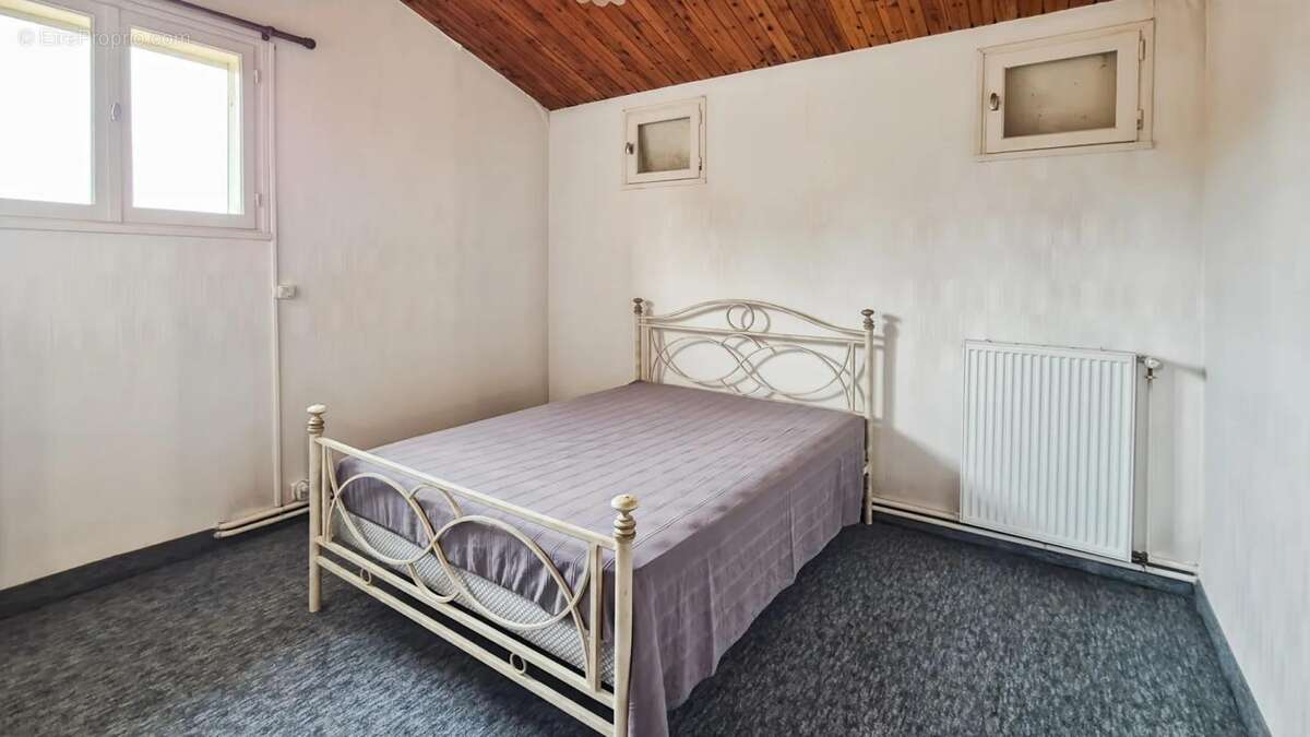 Maison à MAREUIL-SUR-LAY-DISSAIS