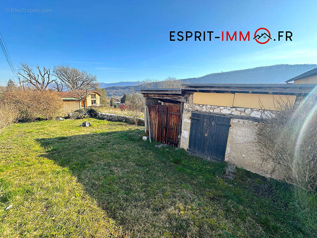 Maison à SAINT-PIERRE-DE-CURTILLE