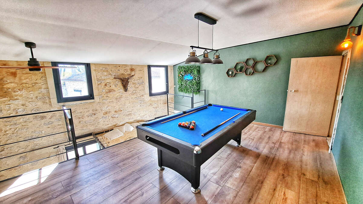 Maison à SAINT-MARTIN-DE-LONDRES