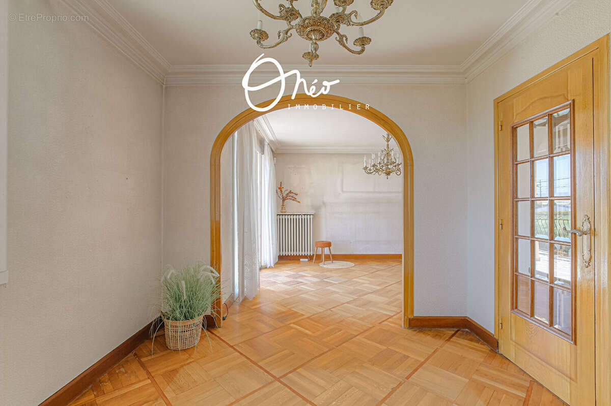 Maison à MIONS