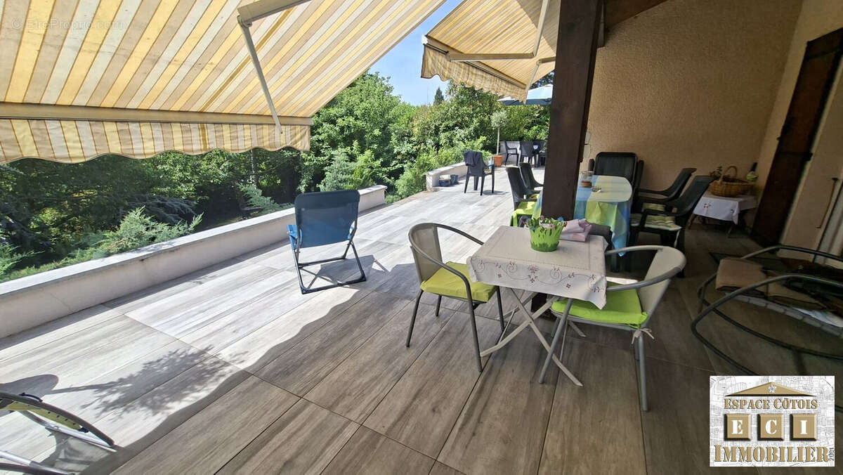 Maison à LA COTE-SAINT-ANDRE