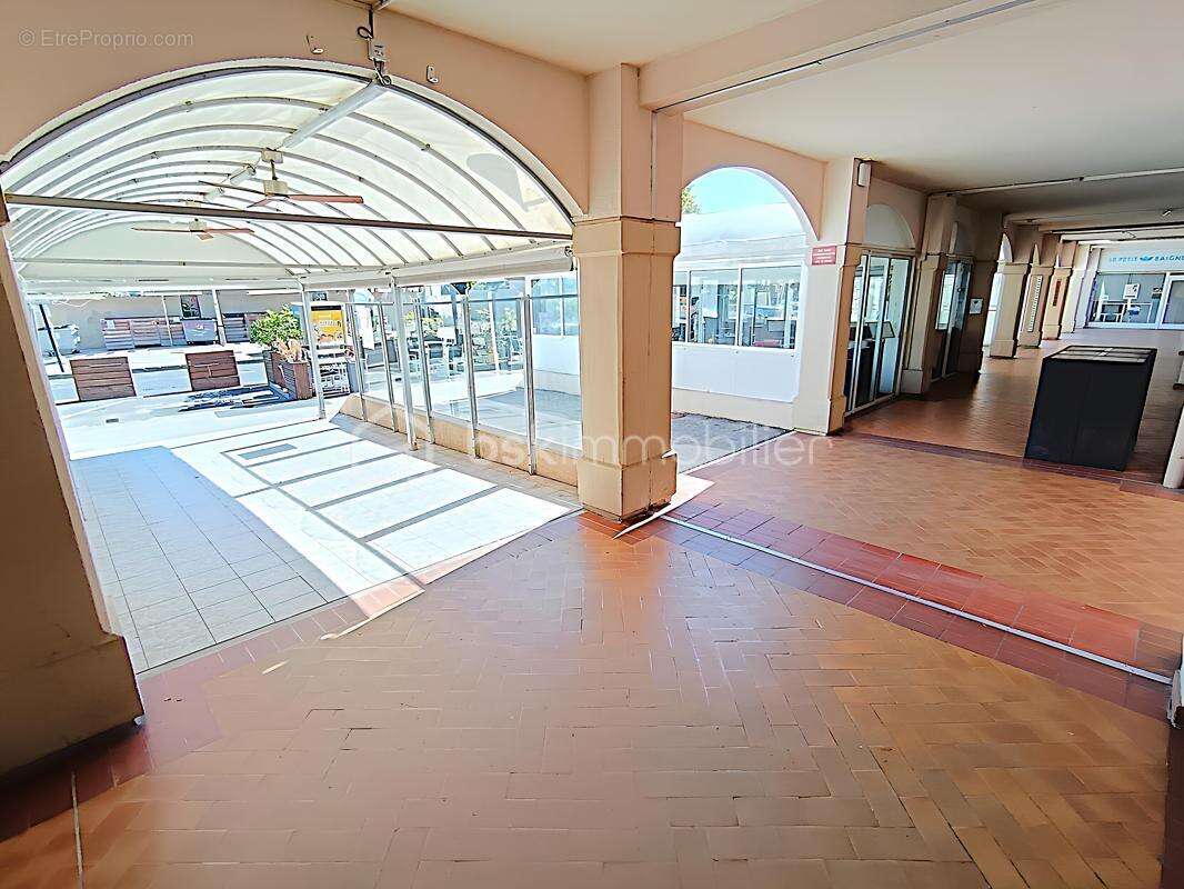 Commerce à LA SEYNE-SUR-MER