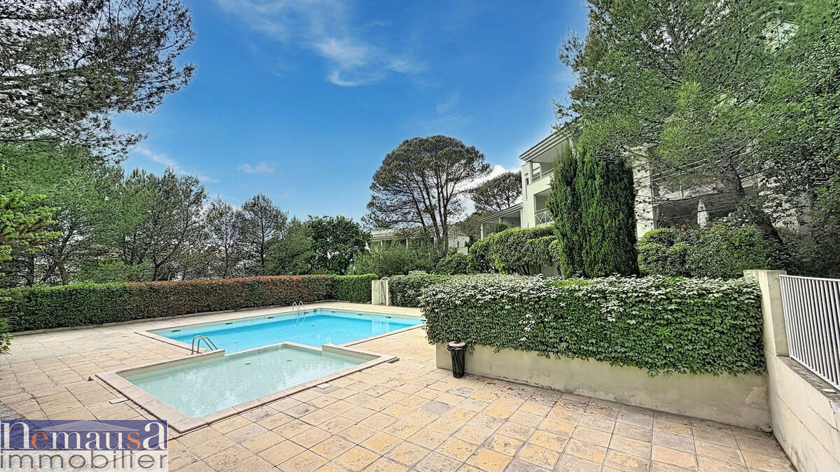 Appartement à NIMES