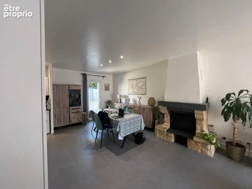 Luynes – maison avec jardin et garage, à deux pas du village - photo 3
