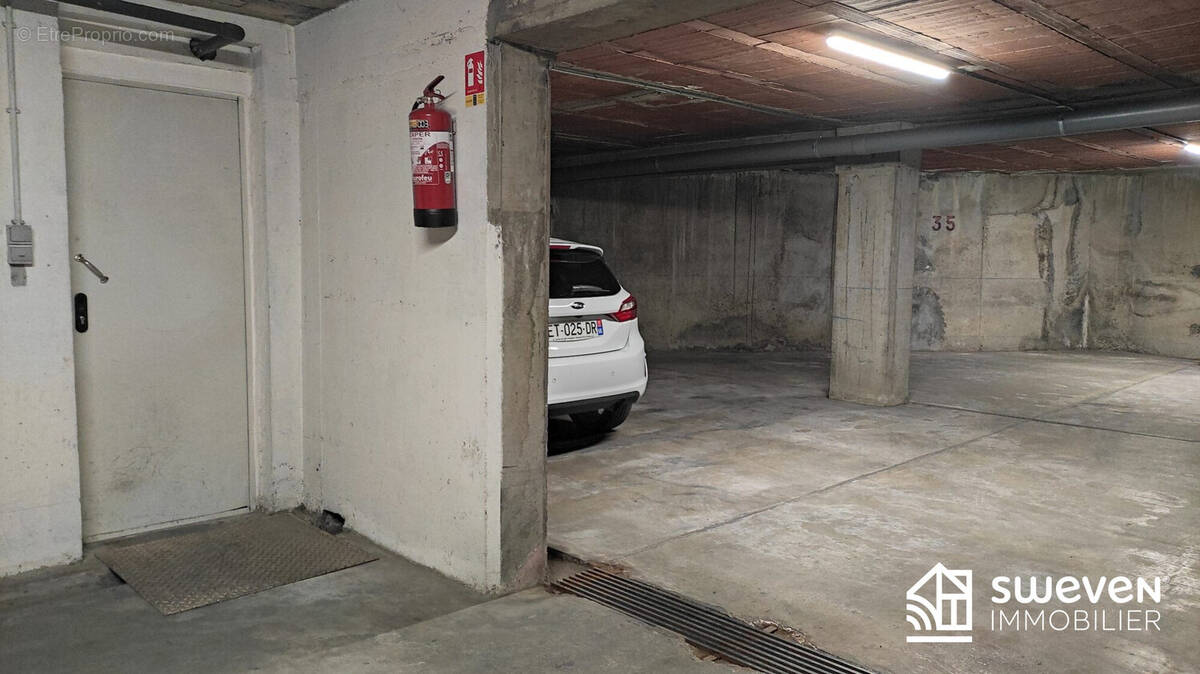 Parking à PERPIGNAN