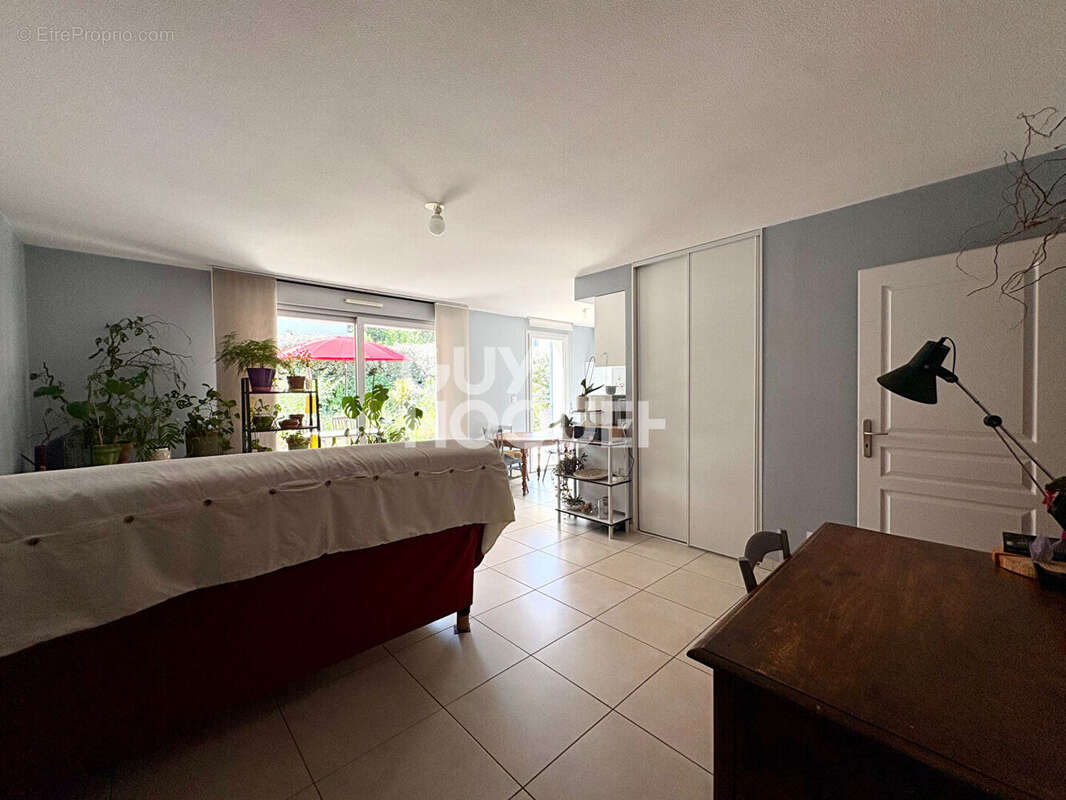Appartement à CHARLY