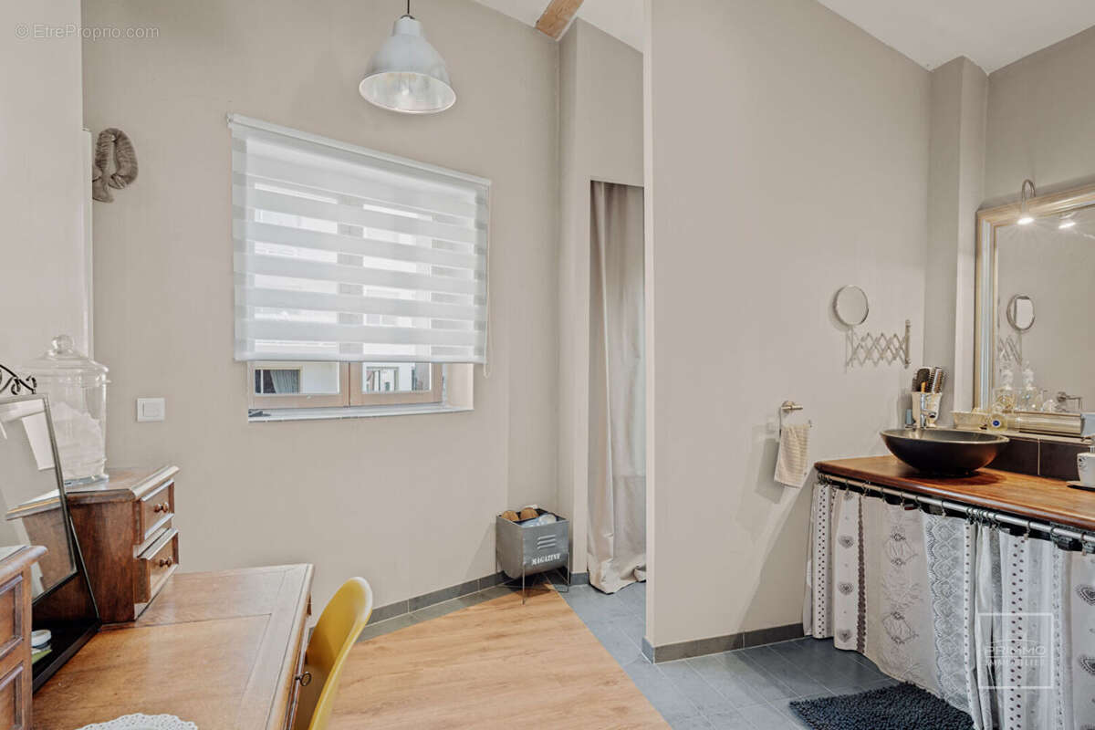 Maison à FONTAINES-SUR-SAONE